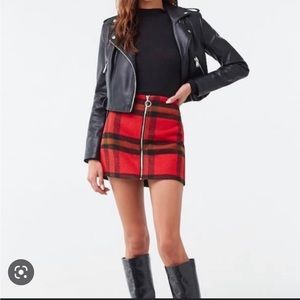 NWT NEW WITH TAGS RED BLACK WHITE PLAID ZIP UP MINI SKIRT SILVER ZIP SCHOOL GIRL